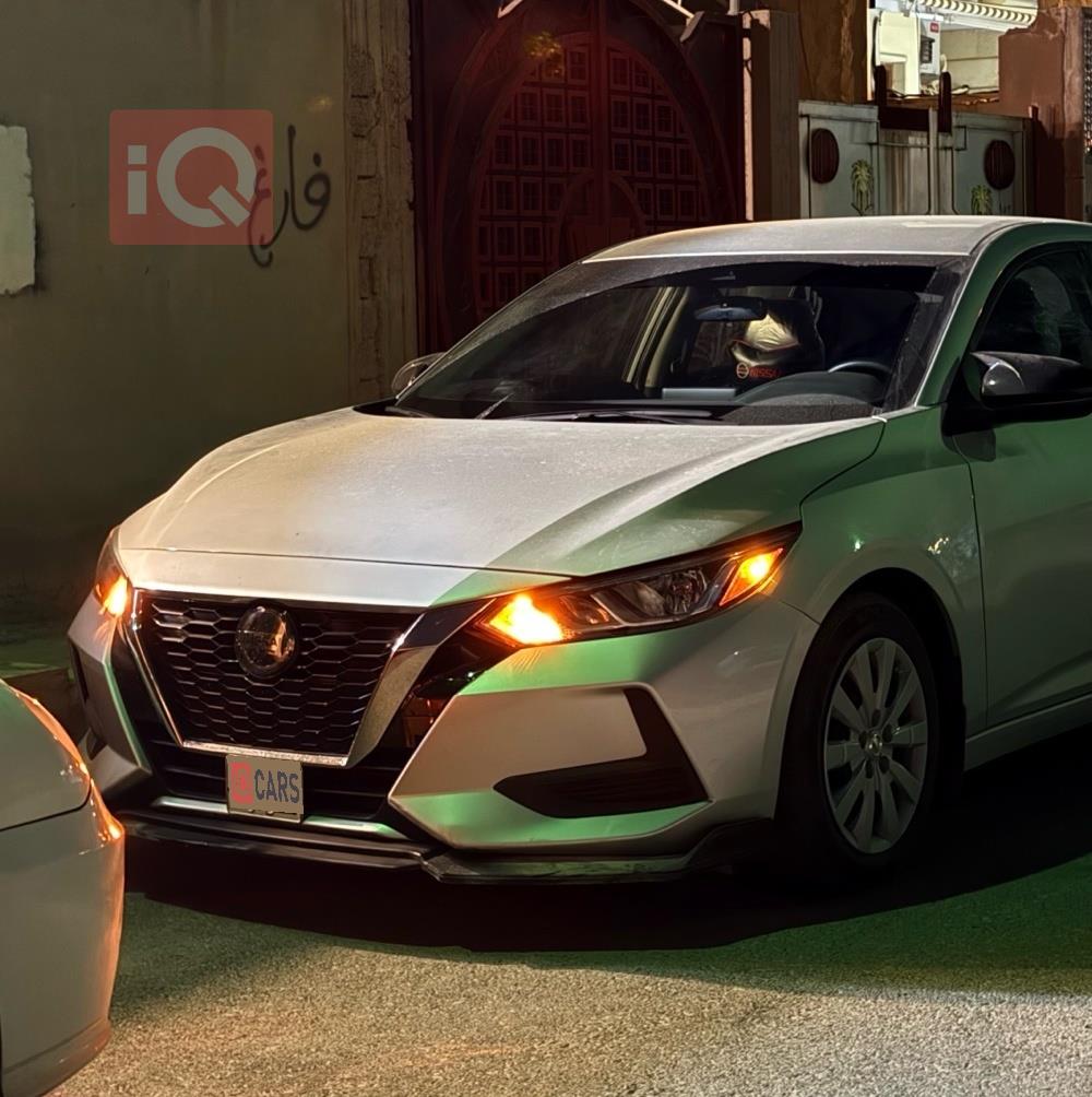 نيسان سنترا